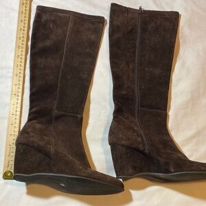 Antonio Melani Suede Leather Knee-High Wedge Boots– Women’s Size 9M – Like New